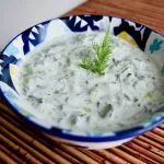 Tijela cheia com patê de Tzatziki