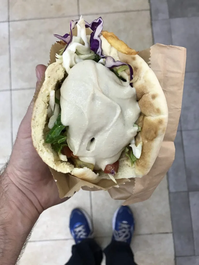 Pão pita com Salada